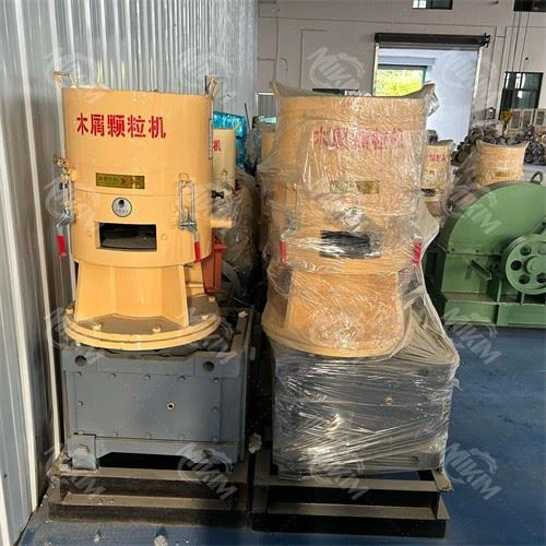 Saw Dust Pellet Machine